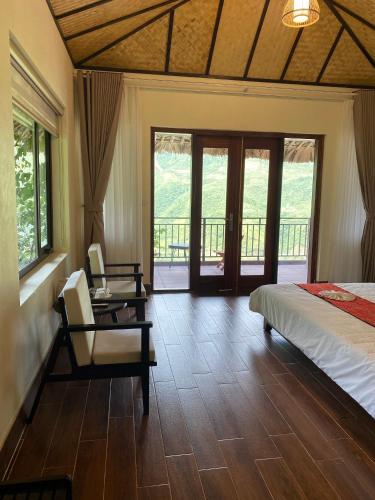 Ta Xua Ecolodge