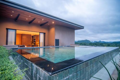カオヤイ Khaoyai Luxury Pool Penthouse at ATTA 3つ星 シングルルーム レストラン