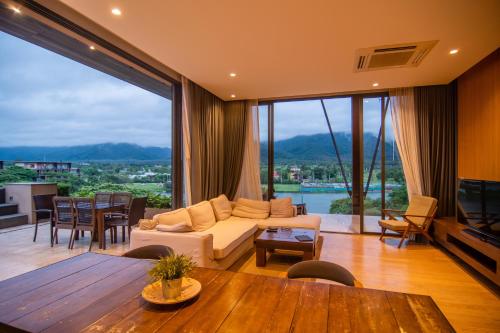 Khaoyai Luxury Pool Penthouse at ATTA near Heo Suwat Waterfall