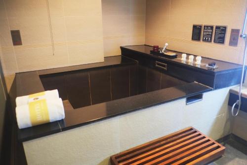 Termalna kopalna kad, Aquabella Hotel near Beitou Thermal Valley(Hell Valley)