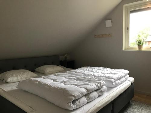 Nybyggd mysig lägenhet i Falkenberg, Tröingeberg 5min från E6, 30min Ullared, nära stationen (Nybyggd mysig lagenhet i Falkenberg, Troingeberg 5min fran E6, 30min Ullared, nara stationen) in 팔켄베리