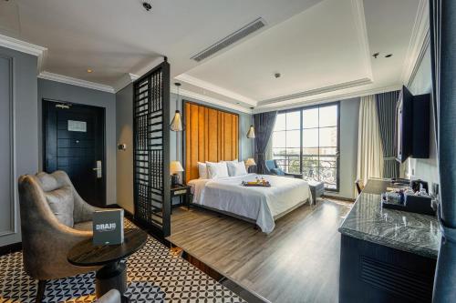 Hotel DMelin Room Type - King Suite