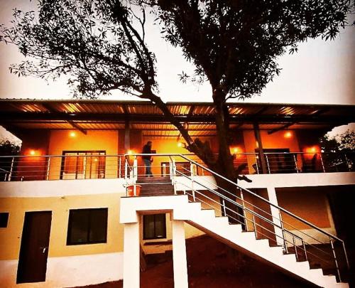 Forest Sunrise Villa photo