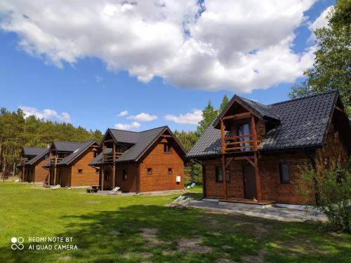 4 bedrooms, 7 beds