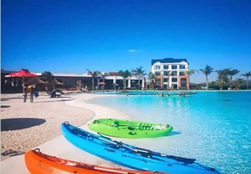 Luxury 2 bedroom 3 balcony penthouse suite at the blyde beach resort