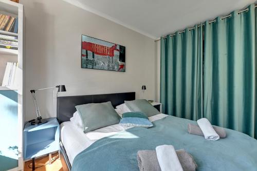 One-Bedroom Apartment image 8