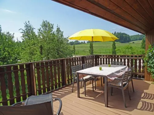 Guesthouse La Moliere, 3 bedrooms, private house, horse farm, full nature in Murist, Schweiz