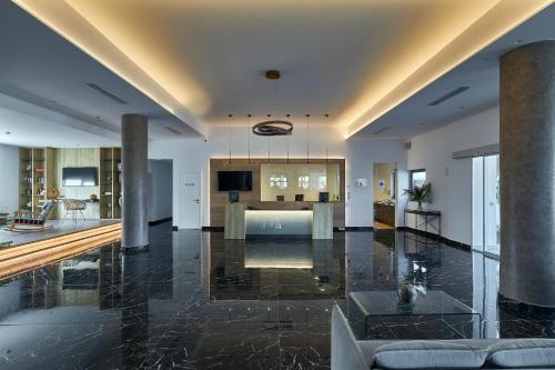 Lobby, Sentido Amounda Bay in Gazi