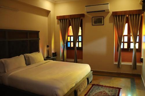 1 queen bed