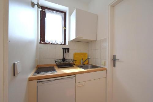 Apartments Cordasev - image 11