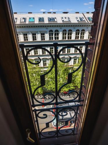 Triplex Kings Apartment in Old Town - image 8