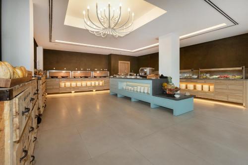 Kyrat Amarac Suites - image 14