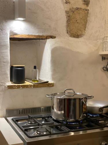 virtuve, La casa di mezzo in Calascio