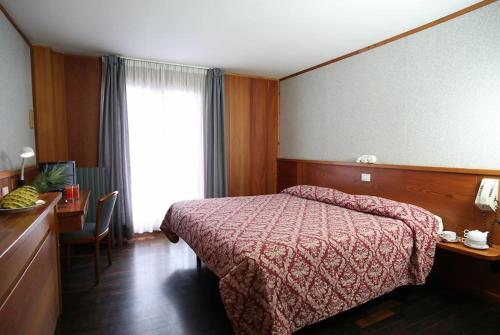 1 twin bed