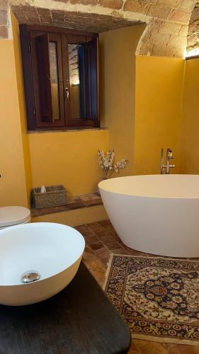Vannas istaba, La casa di mezzo in Calascio