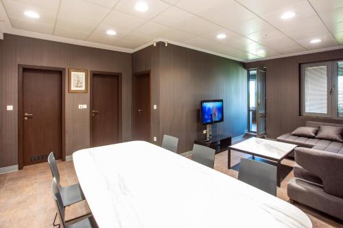 Apartment House - Delta, Sofia (photo 10)