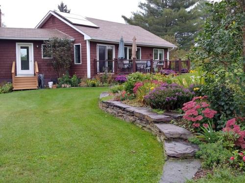 . Spacious country retreat close to town and nature, Sylvana Farm VT