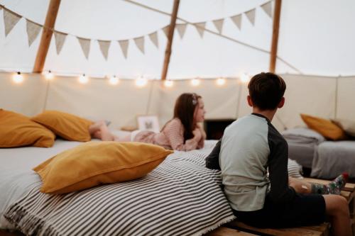 White House on Wye Glamping