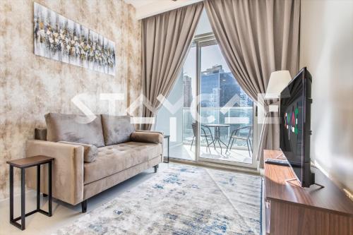 Staycae Holiday Homes - Vera by DAMAC Near Downtown, Business Bay, Дубай (фото 6)