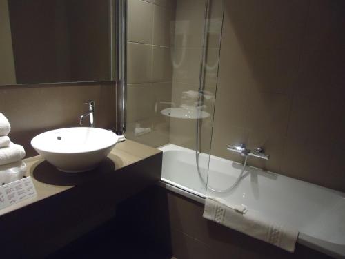 Hotel Acacia - image 7