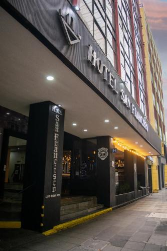 Hotel San Francisco Centro Historico - 출입구