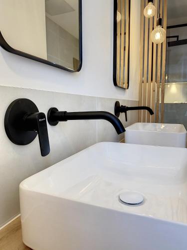 AppartChic - appartement standing - plein Centre & Parking privé, Créon (photo 9)