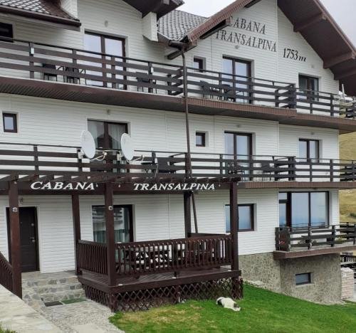 Cabana Transalpina 1