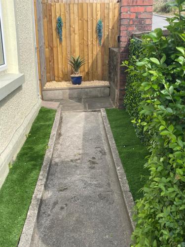 Pen-Y-Bryn Annex in บริดเด็น