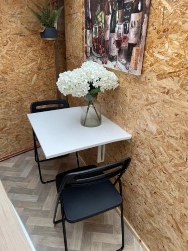 บริการและสิ่งอำนวยความสะดวก, Pen-Y-Bryn Annex in บริดเด็น