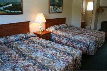 Hi-Lo Motel, Cafe and RV Park in Weed (CA)