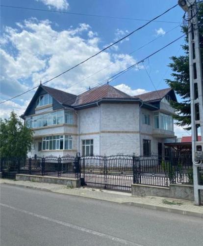 CASA SARA