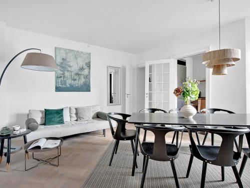 Sanders Stage - Endearing Three-bedroom Apartment Near Nyhavn