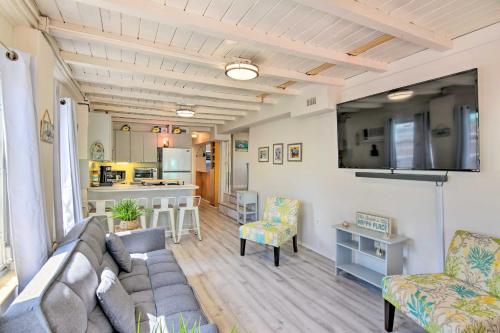 Key Largo Home with Dock and Private Beach Access in Key Largo, USA