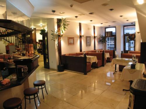 Gran Hotel Paraiso - image 7