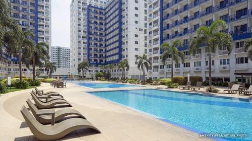 Pasay Staycation Few Steps from Mall of Asia photo
