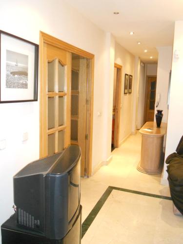 BOOKINGHAM ★Apartaments & Suites - Tap to explore photos