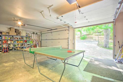 House on Lake of the Ozarks with Dock and Pool Table!