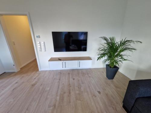 Apartment nahe Meyer Werft in Ostfriesland mit Küche & Netflix