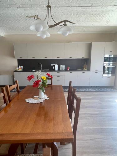  Cascina Cortassa in Monteu Roero