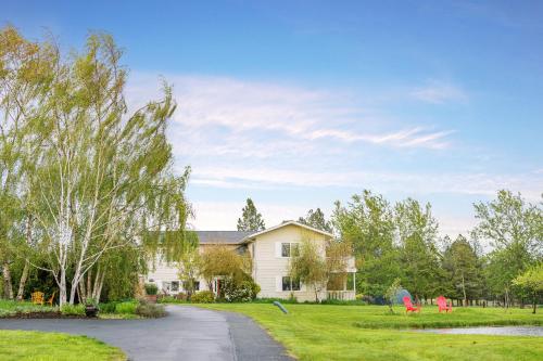 Trumpeter Inn - Langley