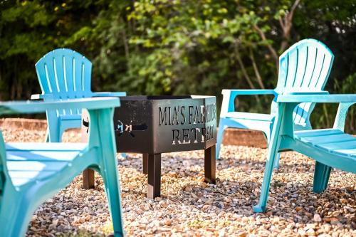 Broken Bow Retreat with Large Yard and Fire Pit! Broken Bow Retreat with Large Yard and Fire Pit!