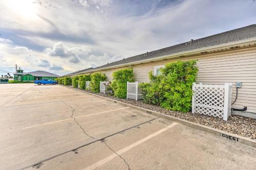 Sunny Townhome with Pool Access about 1 Mi to Beach Sunny Townhome with Pool Access about 1 Mi to Beach