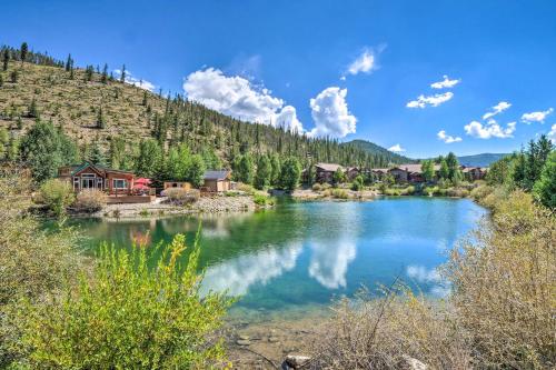 Lakefront Breckenridge Cabin 6 Mi to Ski Resort! in Breckenridge, USA