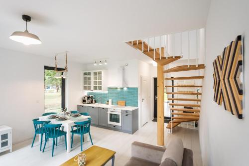 2 bedrooms, 4 beds