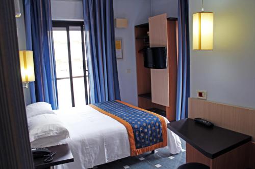 Hotel Genty - image 8