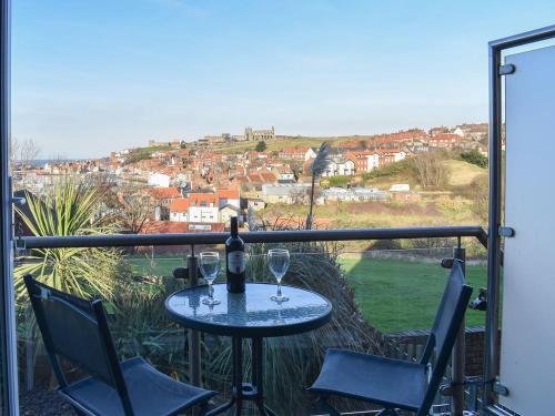 What A View!, Whitby (fotografie 2)