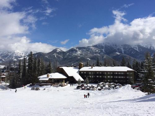 The Griz Inn by Park Vacation Management - Hotel - Fernie