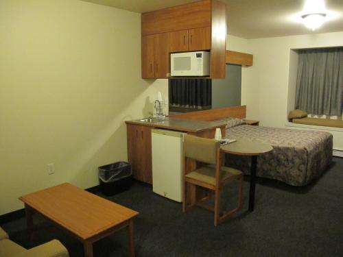 Eagle River Microtel - image 12