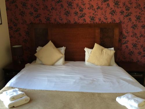Town House Rooms - image 4