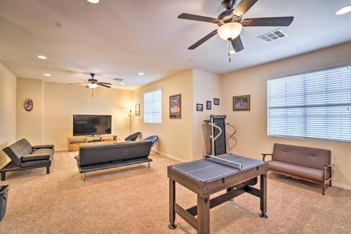 ~3900 Sq Ft North Vegas Home w/ Large Patio - image 13